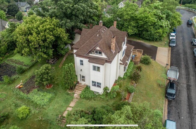 Foto del edificio - 515 Whitall St