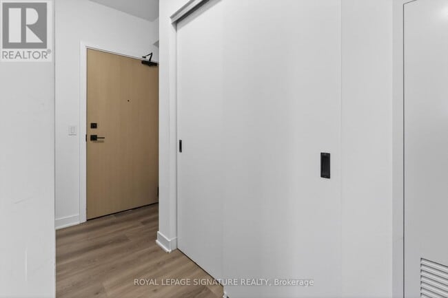 Building Photo - 36 Zorra St