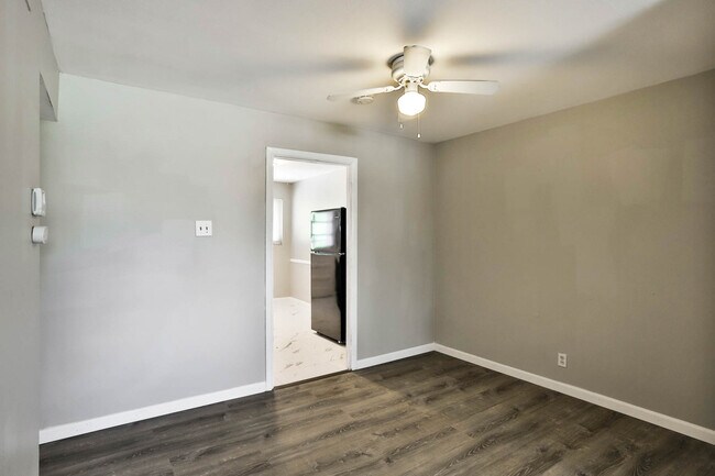 Building Photo - 9425 Olive Blvd