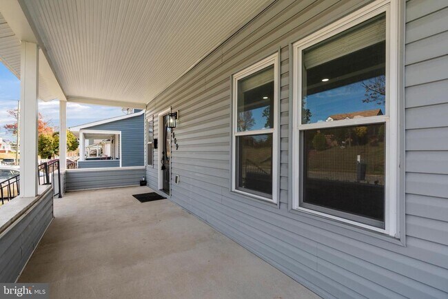 Foto del edificio - 3809 W Cold Spring Ln