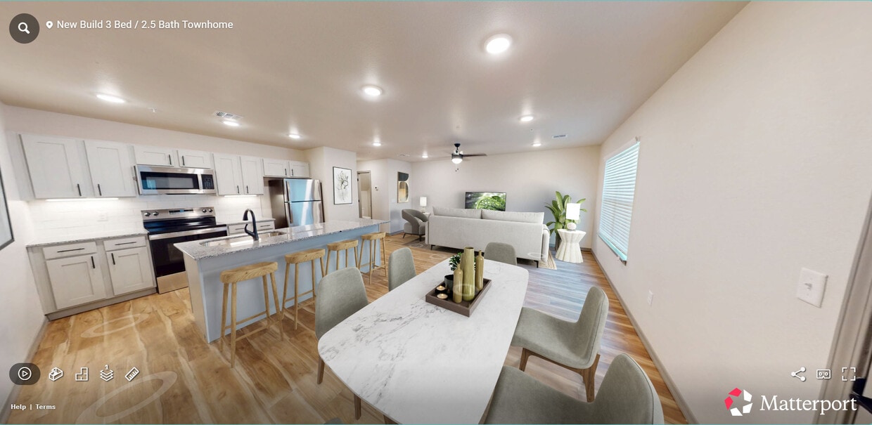 Primary Photo - Reserve on 29th Townhomes