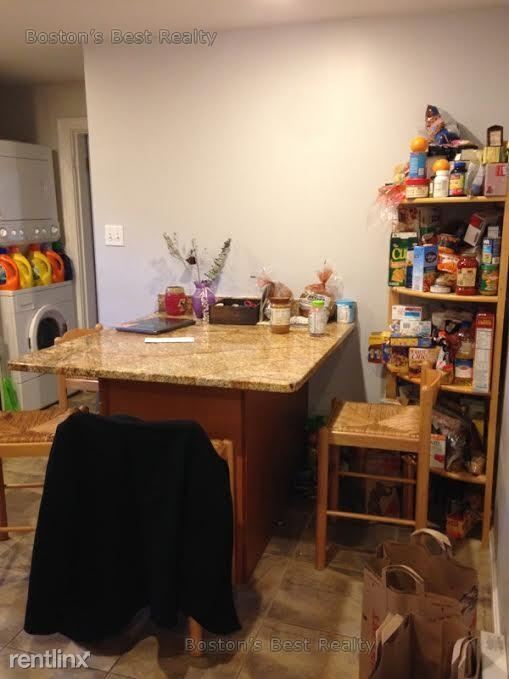 Foto del edificio - 5 br, 2 bath House - 37 Woodstock Ave # 558