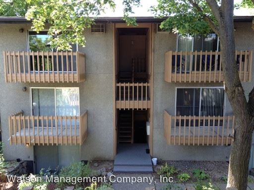 Primary Photo - 1423 N Wall St
