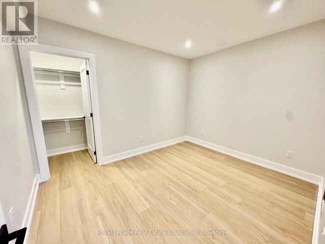 Building Photo - 246 Marlborough St