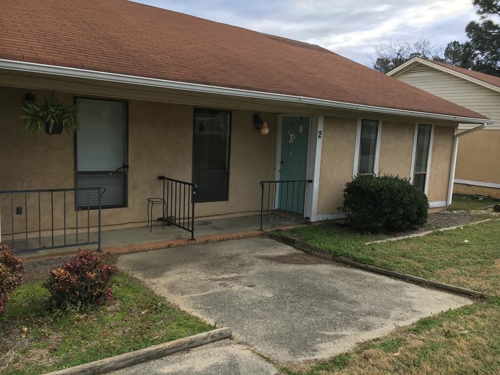 2 Pineview Dr, Warrenville, SC 29851 House Rental in Warrenville, SC