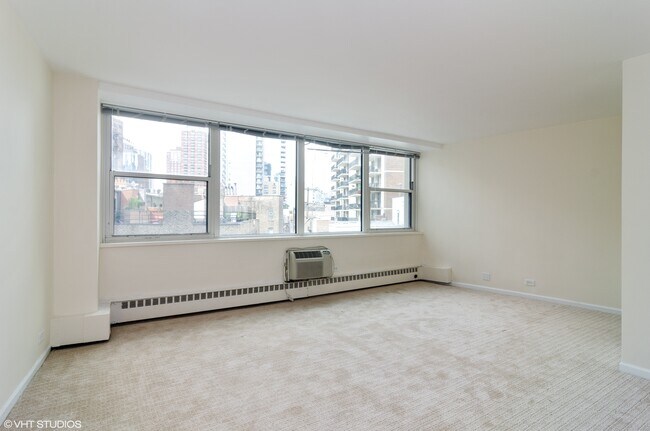 Building Photo - 1150 N Lake Shore Dr