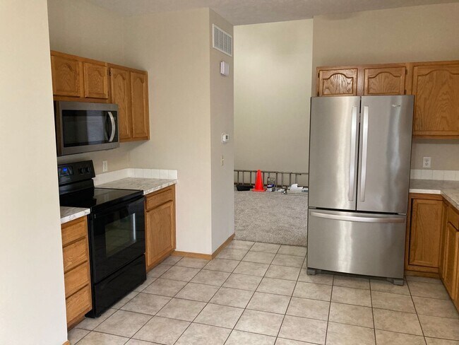 Foto del edificio - 7901 E Pointe Rd