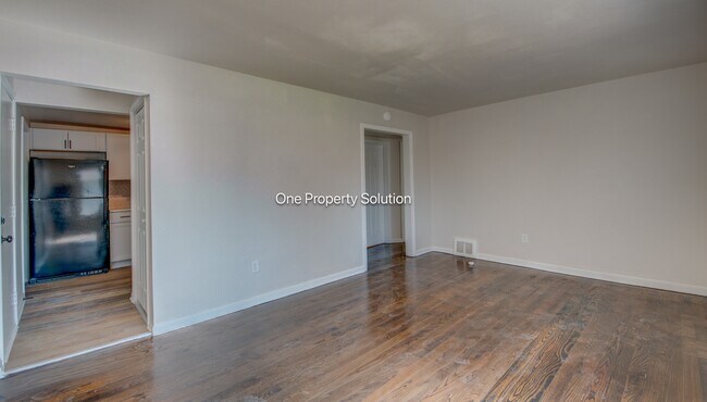 Foto del edificio - 2561 Harrison St