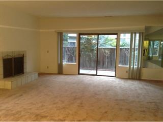 Building Photo - 884 Carina Ln
