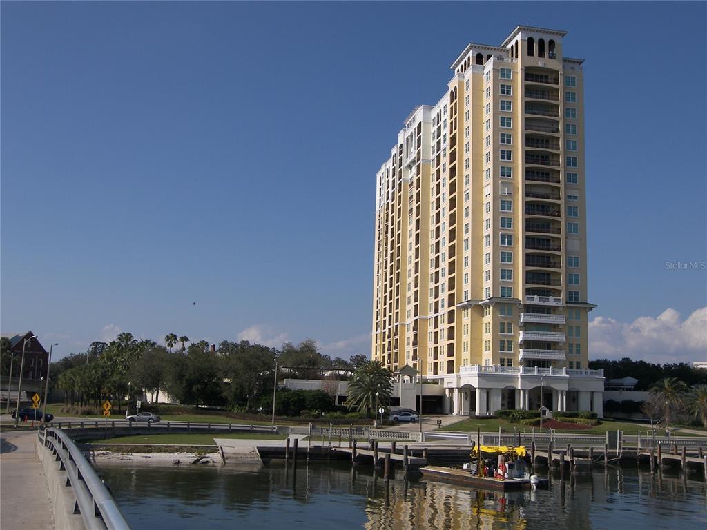 Foto principal - 345 Bayshore Blvd