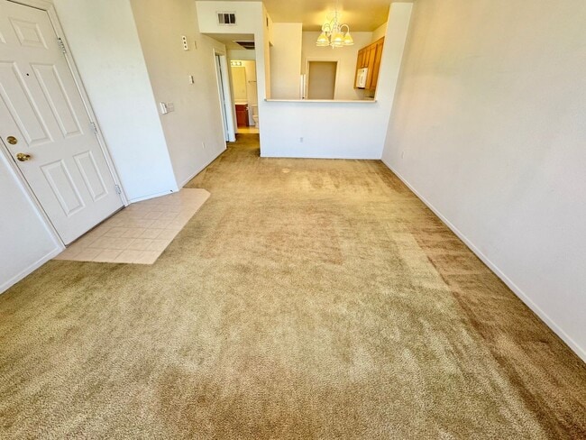 Building Photo - WONDERFUL 1 BEDROOM IN GUARD GATED VISTANA...
