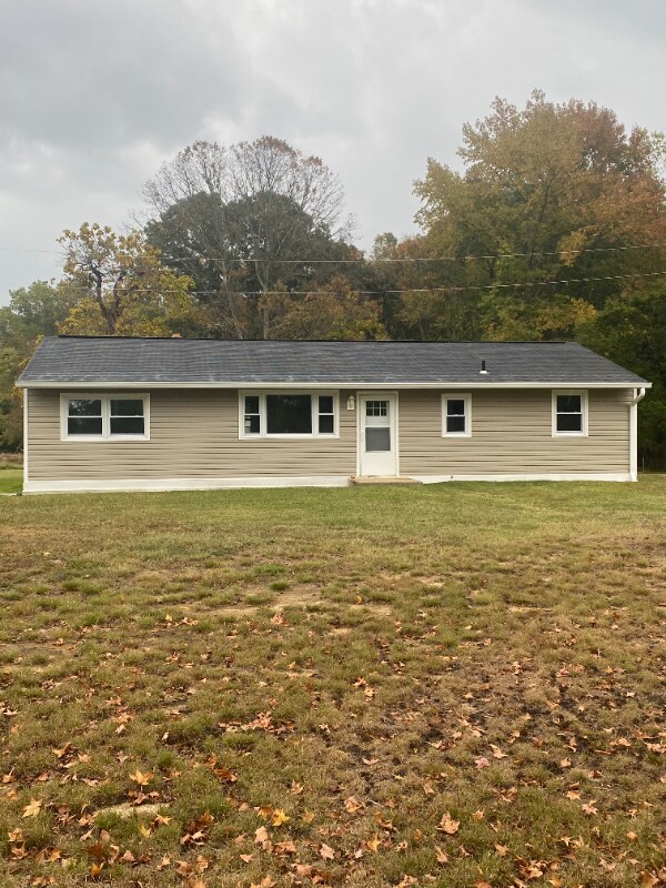 Primary Photo - 6925 Hargrove Pl
