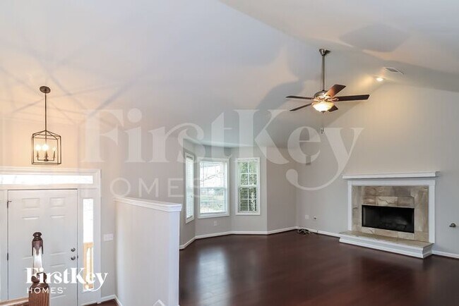 Building Photo - 4965 Abbotts Glen Trail Northwest