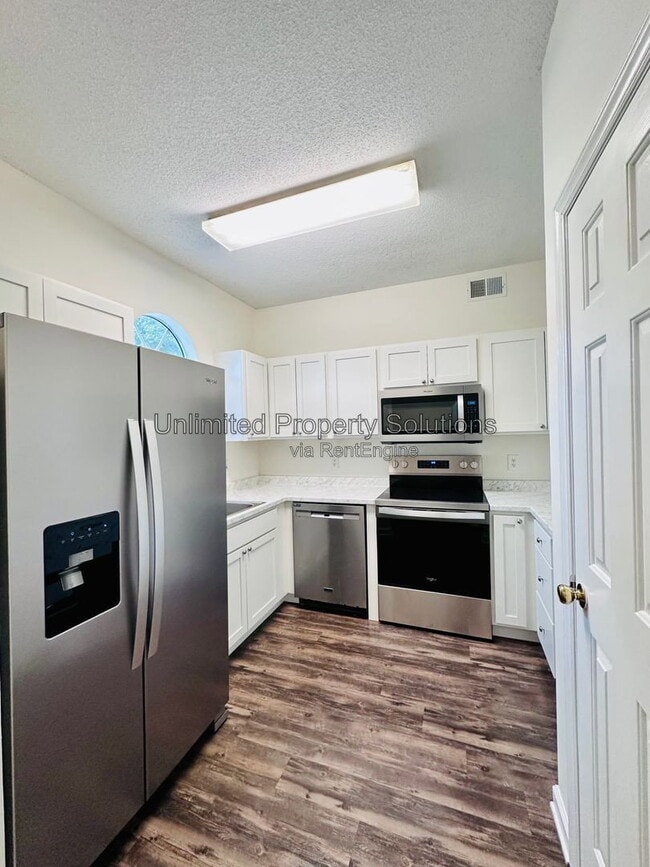 Photo - 733 Bragg Drive Apartment