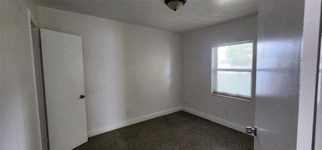 Foto del edificio - 2711 Lincoln St