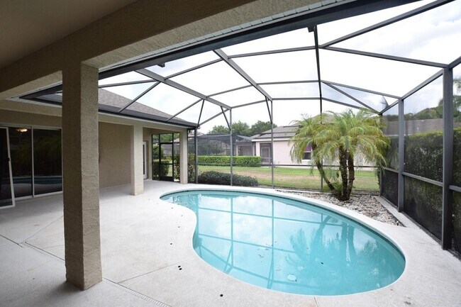 Building Photo - 1590 Cherry Lake Way