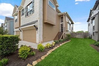 Building Photo - 2539 Terrace Point Dr
