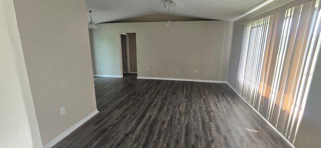 Building Photo - 5498 Montego Ln