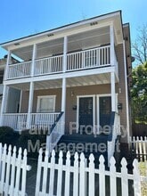 Building Photo - 527 E 38th St