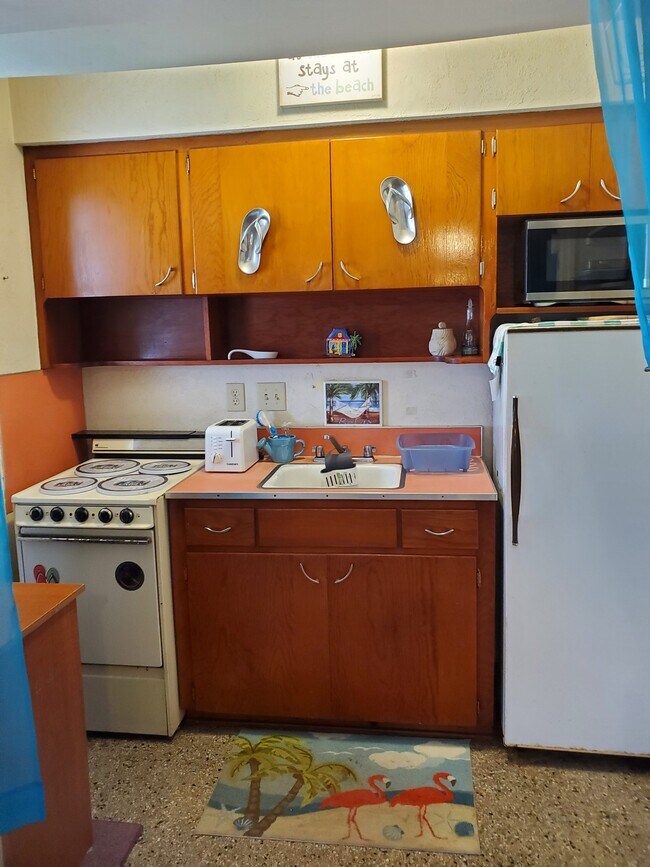 Foto del edificio - 804 1/2 Ocean Ave