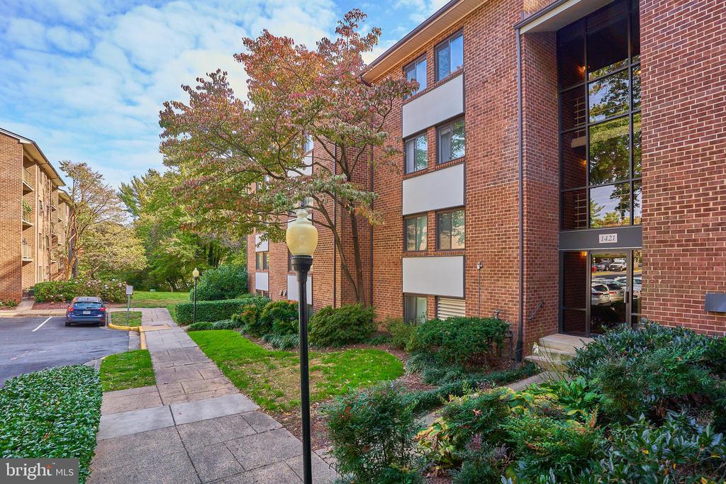 Foto principal - 1421 Northgate Square