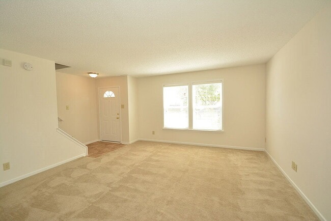 Building Photo - 12162 Maize Dr