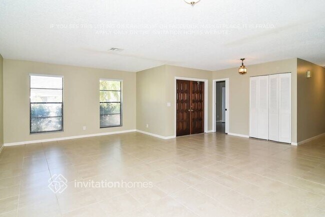 Foto del edificio - 10048 NW 20th St