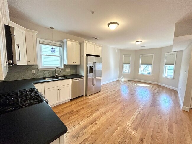 Foto del edificio - 995 Dorchester Ave