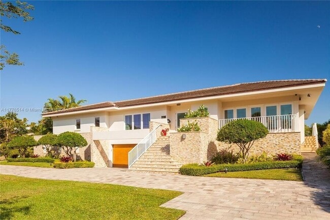 Foto del edificio - 6831 Sunrise Ct