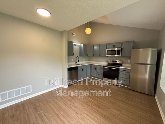Foto del edificio - 608 N Jackson St