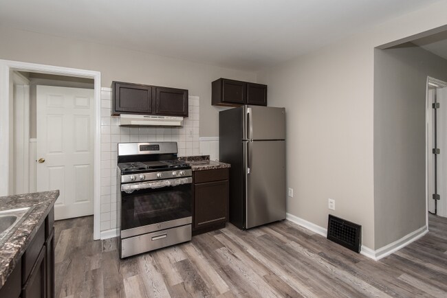 Foto del edificio - 10116 St Katherine Ln