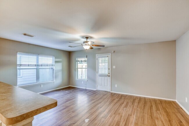 Foto del edificio - 12114 English Brook Cir