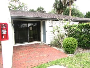 Building Photo - 3553 Longmeadow