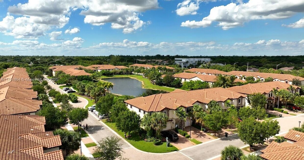 Foto principal - 3962 Devenshire Ct