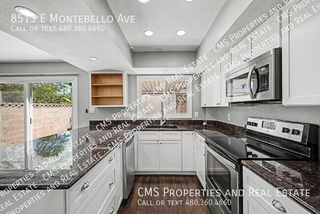 Foto del edificio - 8513 E Montebello Ave