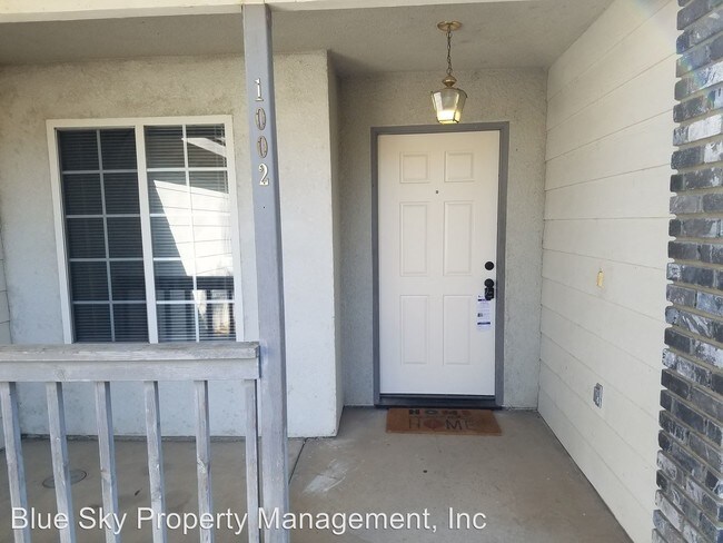 Building Photo - 3 br, 2 bath House - 1002 N Elderwood St