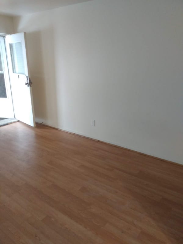 Building Photo - 3295 Coolidge Hwy