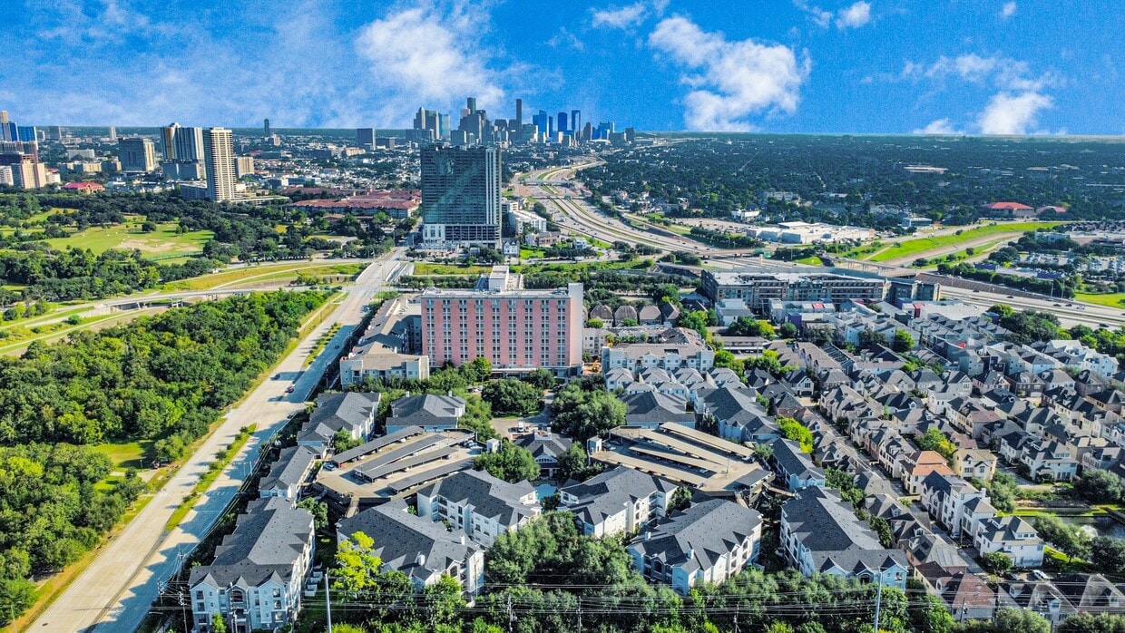 Foto principal - 3616 Richmond Ave.