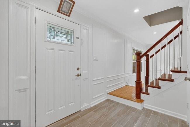 Photo - 9534 Braddock Rd House