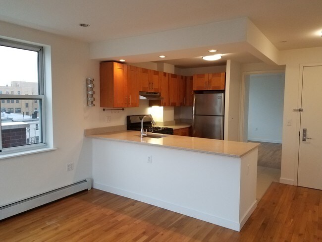 Foto del edificio - 2550 Crescent St