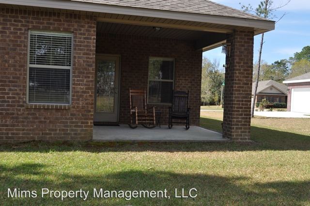 Building Photo - 75 Camellia Ct