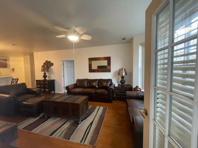 Foto del edificio - Condo unit 2BR 2 Baths 55+ and older