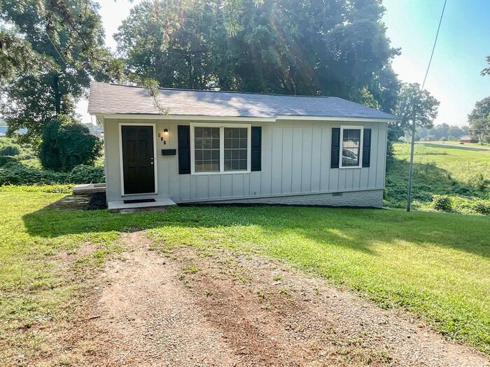 908 Hill Terrace, Statesville, NC 28677 House Rental in Statesville