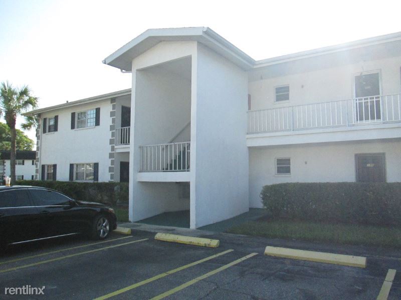 Primary Photo - 4513 3rd St Cir W