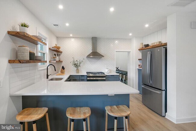 Foto del edificio - 2237 N Harrison St
