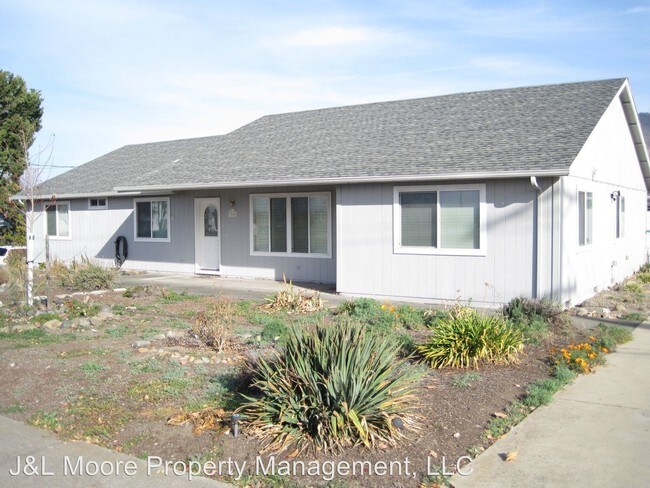 Building Photo - 4 br, 3 bath House - 2006 Springbrook Rd