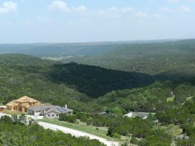 Building Photo - 15 Mountain Terrace Cove