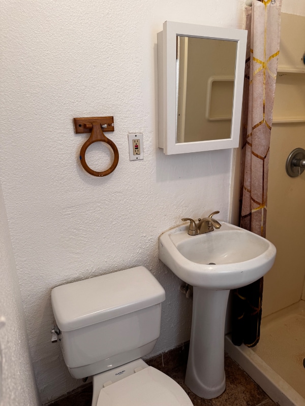 Photo - 8557 Juniper Ave Apartment