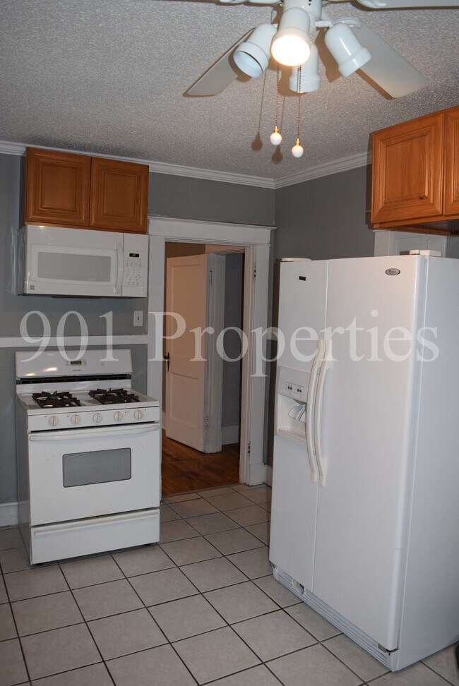 Building Photo - 1677 Tutwiler Ave