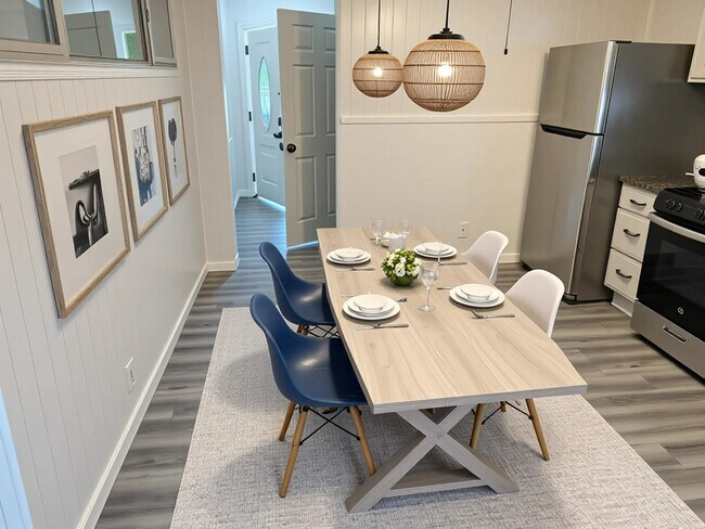 Foto del edificio - 709 E 9th St